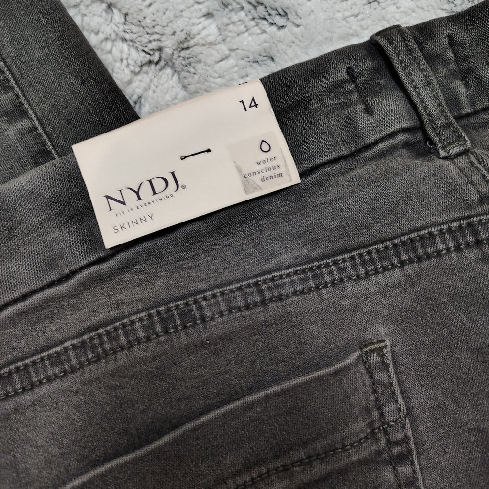 NWT NYDJ Ami Skinny Stretch Jeans "Folsom" Women's 14 Charcoal Faded Black NEW! - Picture 5 of 9